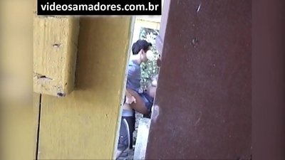 Filamu za Voyeur wachanga wakichumbiana hadi agundue picha za video
